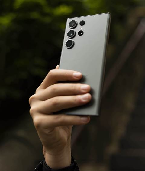Samsung's newest Galaxy S smartphones a test of brand power in weak market