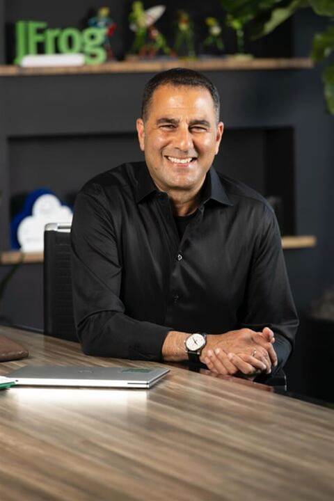 JFrog introduces product to help DevOps and security teams govern enterprise applications
