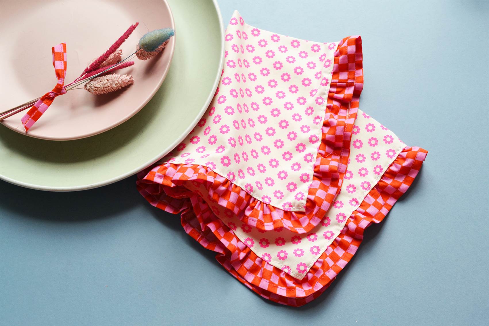 frankie exclusive diy: ruffle napkins • craft • frankie magazine ...