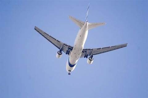 Lenovo offers carbon credits for air shipping
