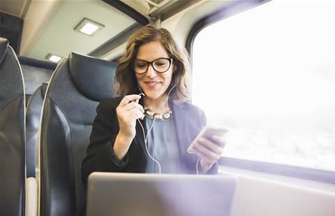 Tradewinds signs cloud communications vendor 8x8