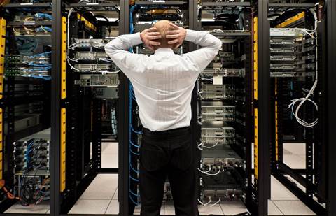 HPE warns of more self-destructing disk drives