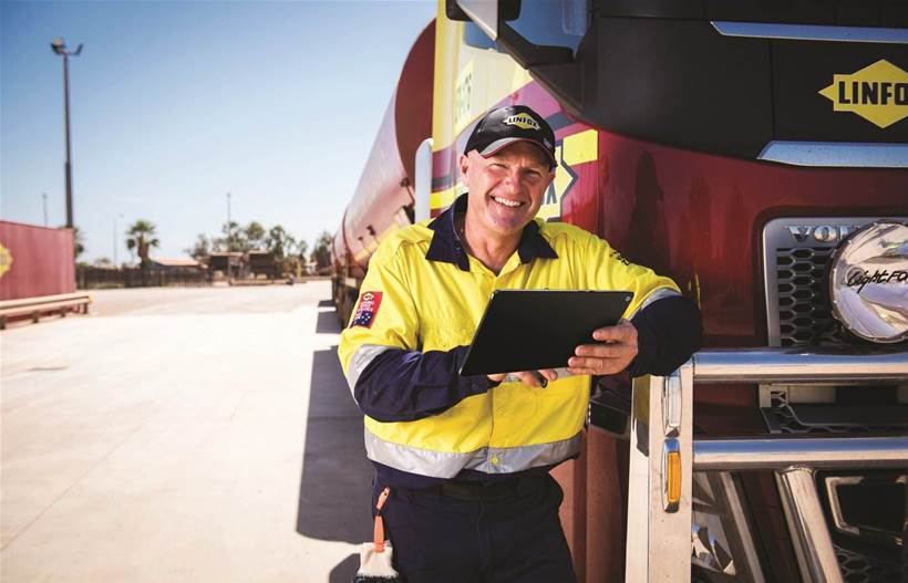 How Telstra will help Linfox monitor its fleet