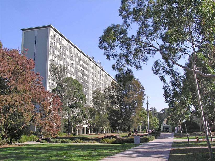 Monash Uni adds IoT to exam buses