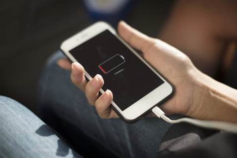 Apple will let you disable battery slowdowns in iOS update