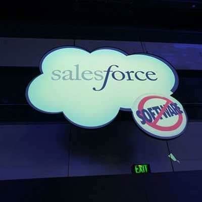 Salesforce to cut 1000 roles