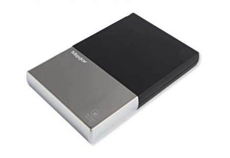 Review: Maxtor Blackarmor 320GB, a USB drive with US-grade military encryption