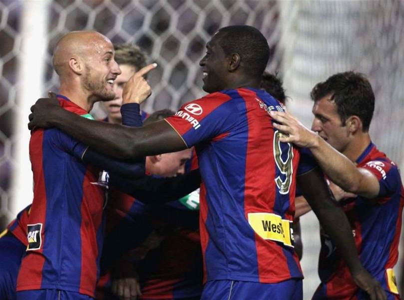 Newcastle v Victory Pics Newcastle v Victory Pics