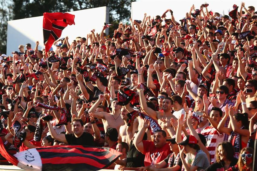 WSW v Victory match action WSW v Victory match action