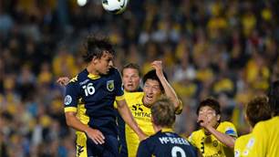 Mariners v Kashiwa match action