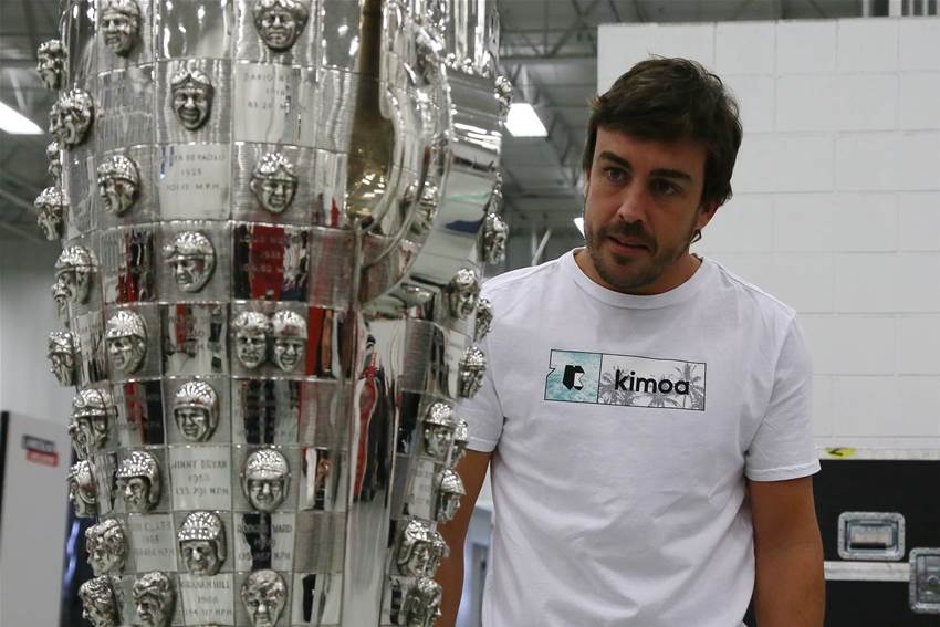 Pic gallery: Alonso visits Indy race Pic gallery: Alonso visits Indy race