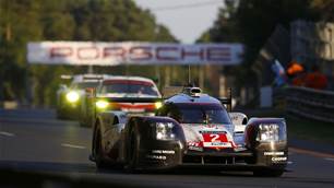 Porsche wins Le Mans 24 Hour