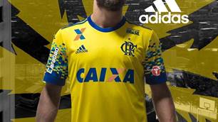 Retro sleeves in Flamengo's new away kit