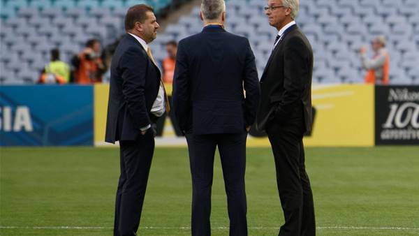 ON THE SIDELINES: Epic Socceroos pic gallery