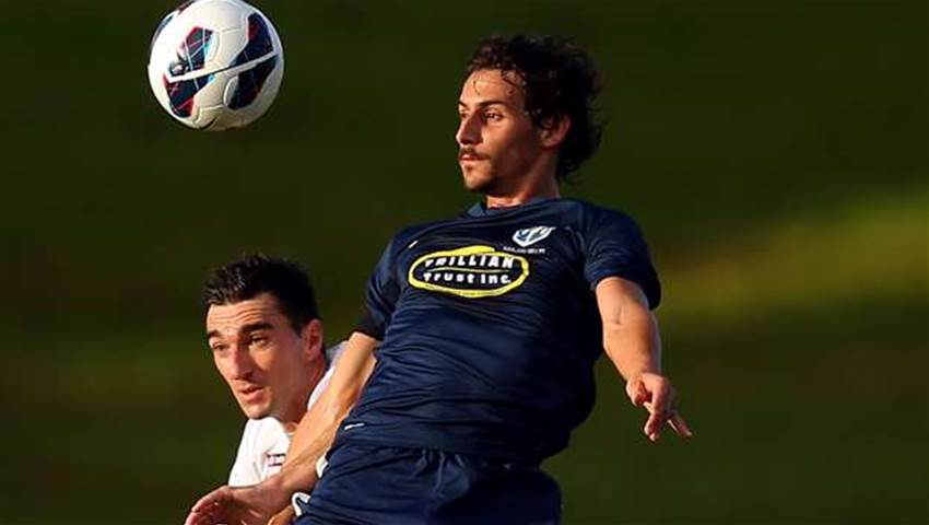 Phoenix sign Albert Riera Phoenix sign Albert Riera