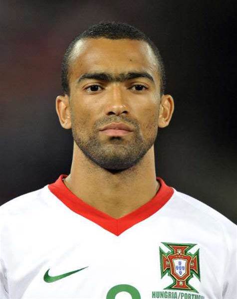 QPR Sign Free Agent Bosingwa QPR Sign Free Agent Bosingwa