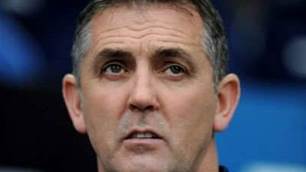 Coyle praises departing Cahill