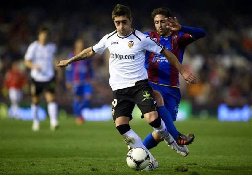 Laudrup Eager For Hernandez Arrival Laudrup Eager For Hernandez Arrival