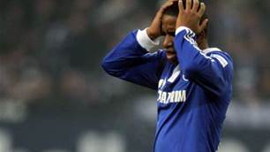 Bundesliga Wrap: Hopefuls Fail To Close On Dortmund