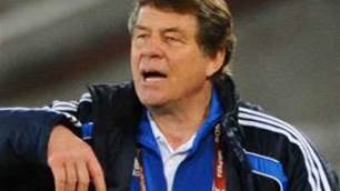 Bundesliga Wrap: Tough Start For Rehhagel