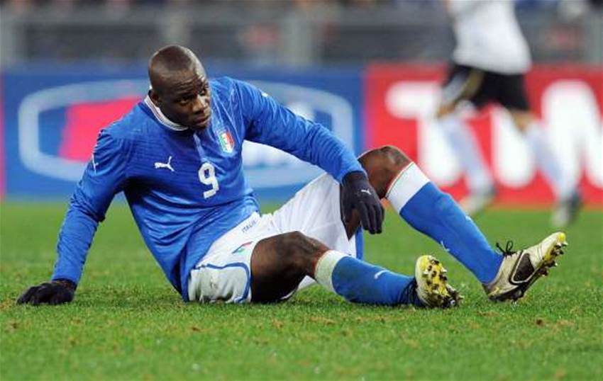 Balotelli Hurt By Italy Snub Balotelli Hurt By Italy Snub