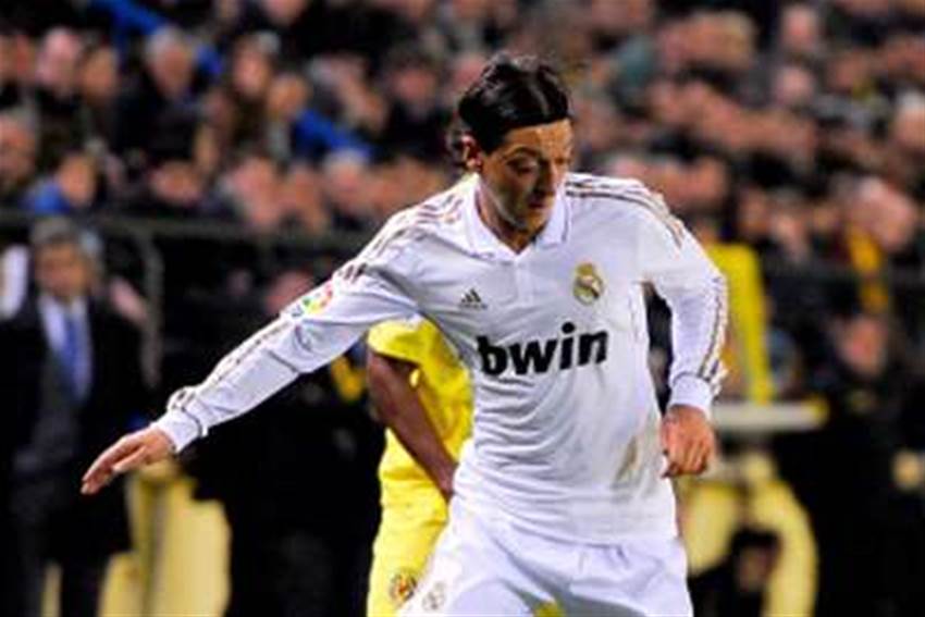 Ozil keen to stay at Real Ozil keen to stay at Real