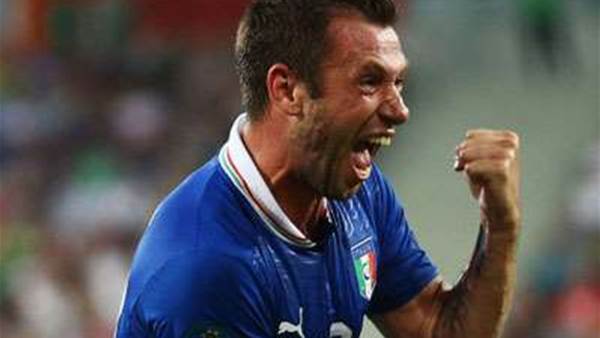 Cassano Slams Milan Treatment