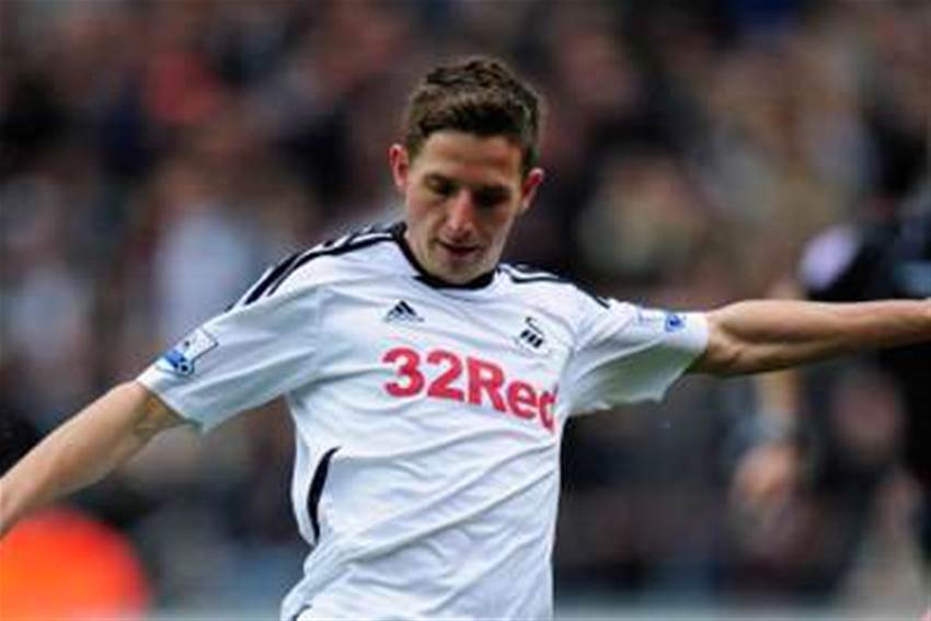 Liverpool Sign Midfielder Allen Liverpool Sign Midfielder Allen