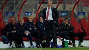 McLaren makes move on U21s job