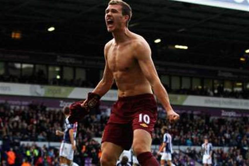 Super Sub Dzeko Rescues 10-Man City Super Sub Dzeko Rescues 10-Man City