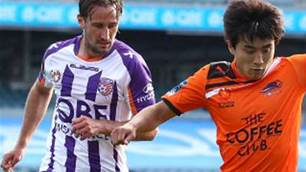 Ward, Naven looking forward to Wanderers test