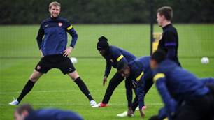 Mertesacker Now A Happy Gunner