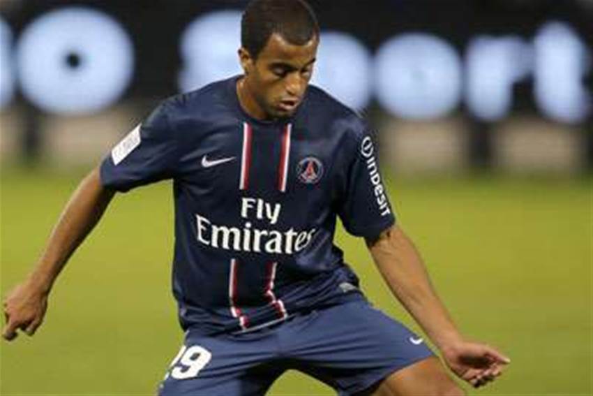 Moura spills beans on Ibra Moura spills beans on Ibra