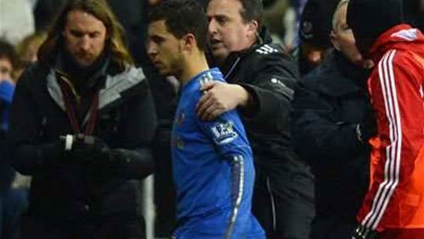 Hazard apologises for kicking ball-boy