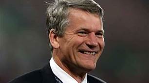 Ferguson praises outgoing Gill