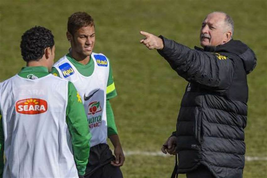 Scolari tips Italy to challenge Scolari tips Italy to challenge