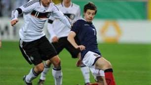 Aberdeen's Pawlett charged for Dundee 'dive'
