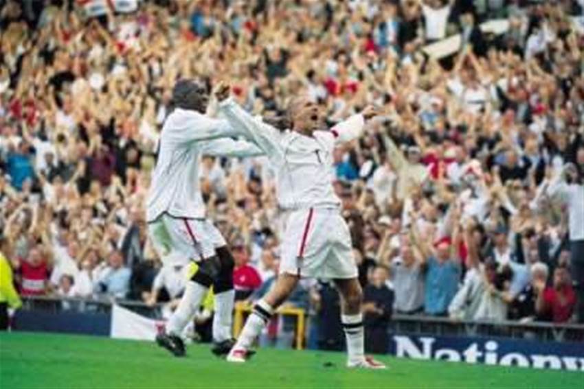 Tributes paid to Beckham after retirement decision Tributes paid to Beckham after retirement decision