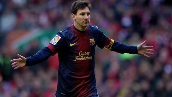 Messi urges Barcelona not to change