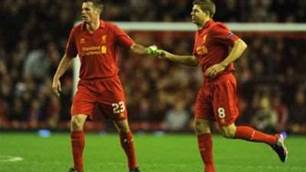 Gerrard hails 'unbelievable' Carragher