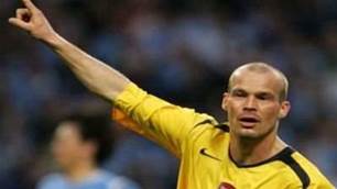 Ljungberg hopes for improvements at Arsenal