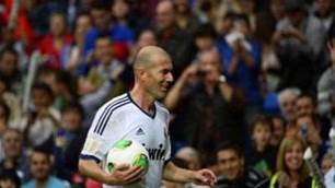 Carlos backs Zidane for Real Madrid manager role