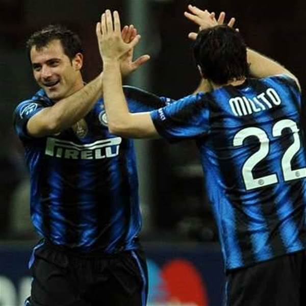 Video: Stankovic Schalke Screamer Video: Stankovic Schalke Screamer