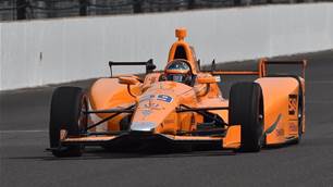 Alonso clears Indy rookie test