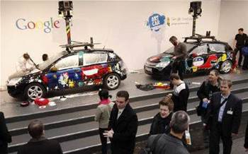 US ends inquiry on Google's Street View data grab