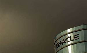 Oracle employees hand data to hackers