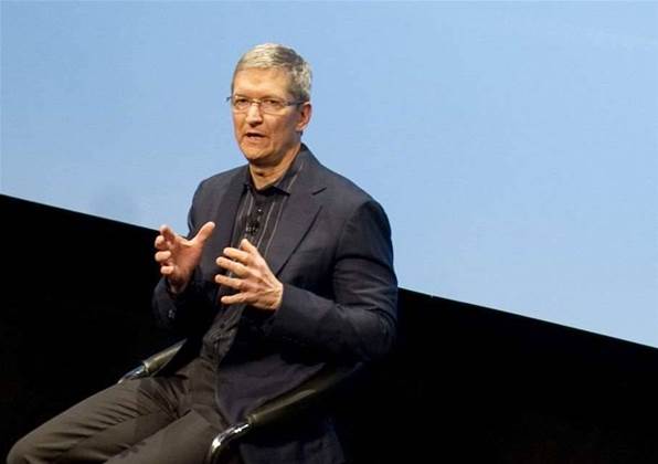 Apple's Cook backs tax reform