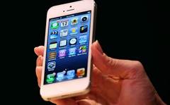 Apple cuts iPhone 5 supply: report