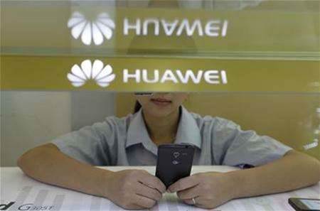 White House review clears Huawei of spy claims