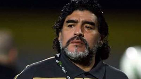 Maradona Mobbed During India Visit